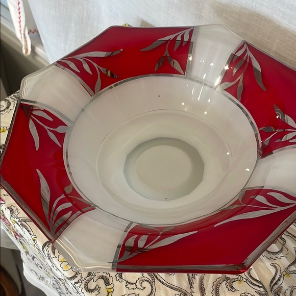 1930’s Indiana glass Red and White art deco pedestal  Bowl - Picture 2 of 3